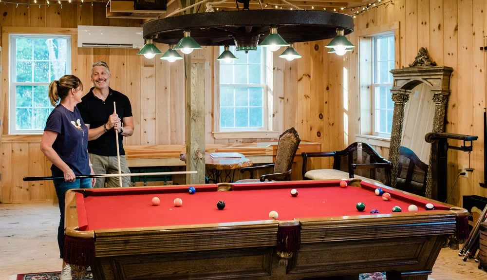 leo & melissa sharkey with mini-splits image